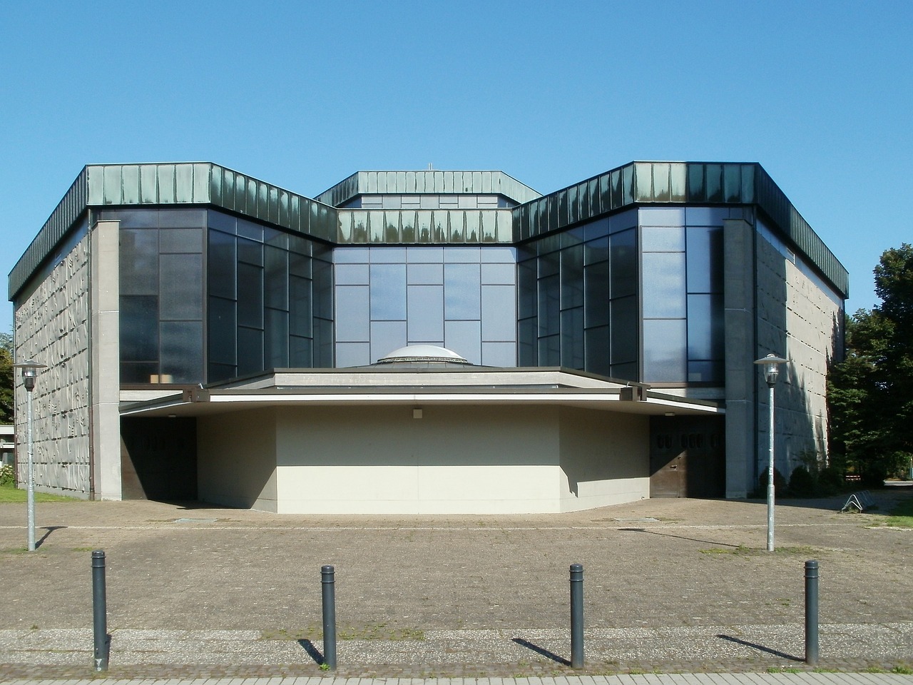 建设银行投资金条价格深度解析与实时市场动态观察